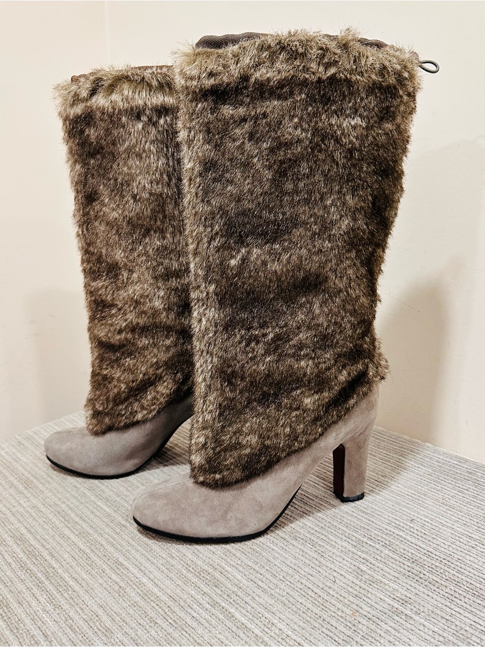 Sam Edelman Shalin Faux Fur Suede Knee High Boots Grey Taupe 6M Womens